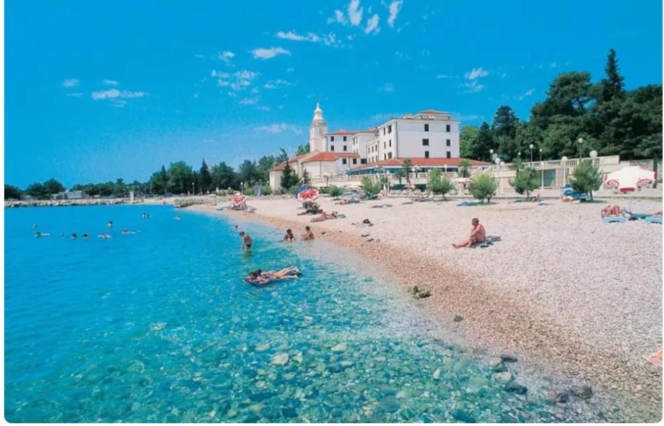 Appartement App Antonic Zrinka à Crikvenica Extérieur photo